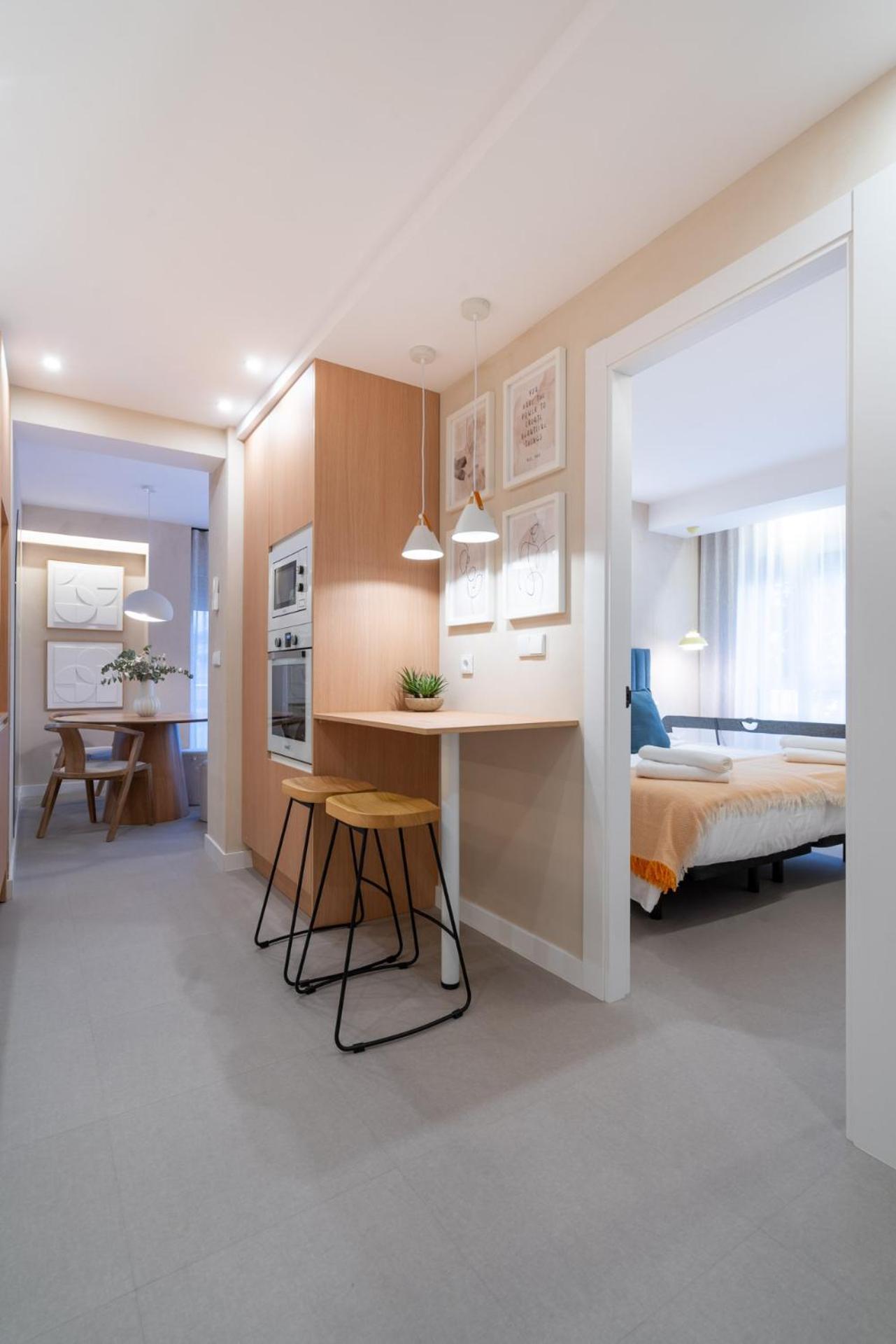 Wow Apartamentos Valladolid Exteriör bild
