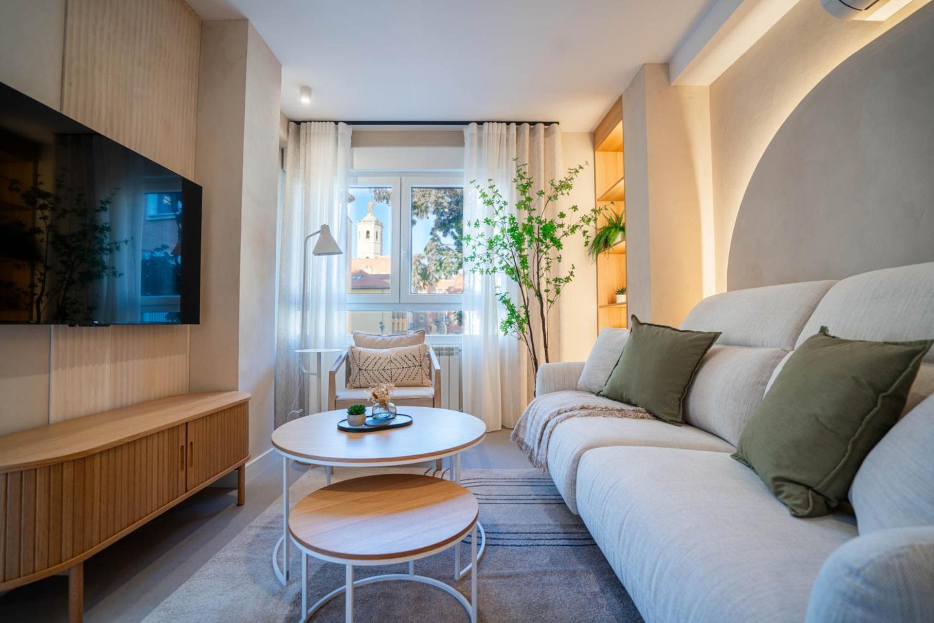 Wow Apartamentos Valladolid Exteriör bild