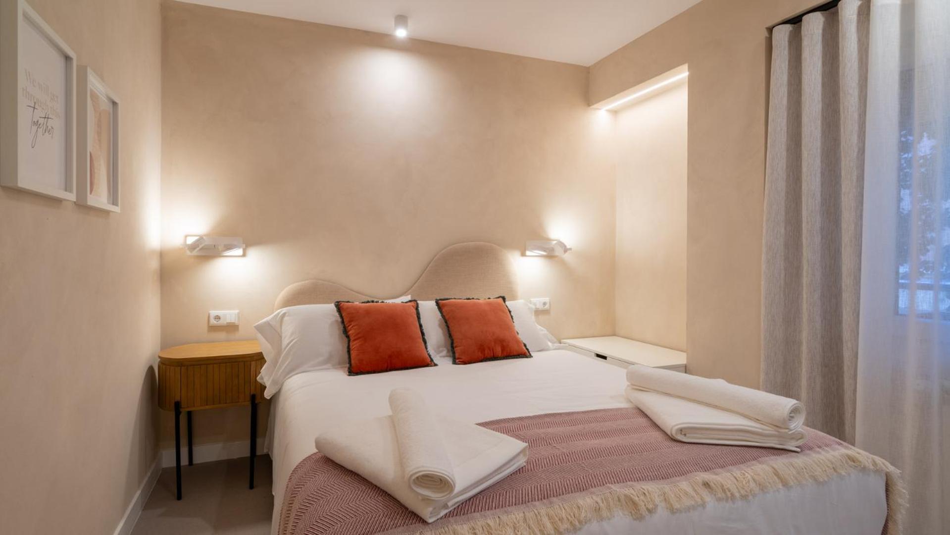 Wow Apartamentos Valladolid Exteriör bild